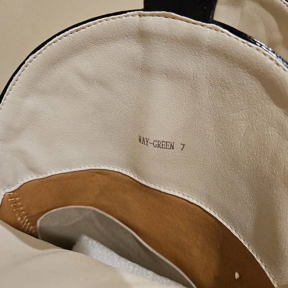 AZALEA WANG | WAY Cowboy Boots - Picture 5 of 8